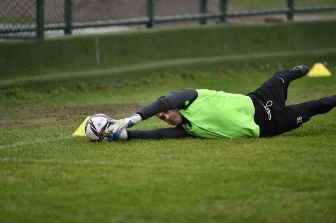 Bursaspor’da Acolatse Sevinci Yaşanıyor