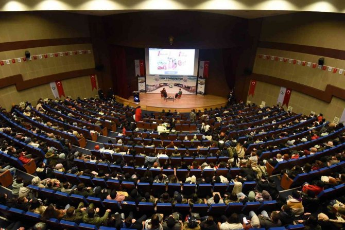 Rektör Çakar “Fırsatları İyi Değerlendirmek, Yaşamdaki En Önemli Dönüm Noktasıdır”