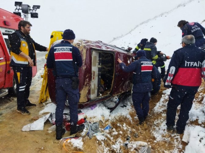 Emet’te Otomobil Takla Attı: 1 Yaralı