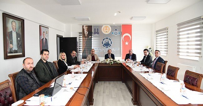 Üniversite-sanayi İş Birliğine Katkı Sunacak Protokol İçin İmzalar Atıldı