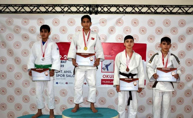 Manisa Bbsk’nın Judocuları Madalyayla Döndü