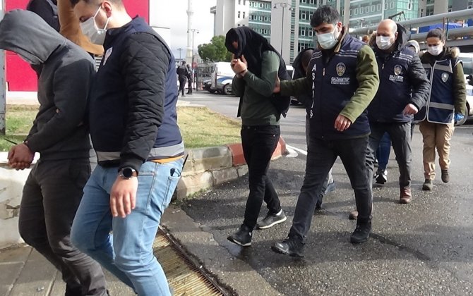 Fuhuş Operasyonunda Gözaltına Alınan 17 Şüpheli Adliyeye Sevk Edildi
