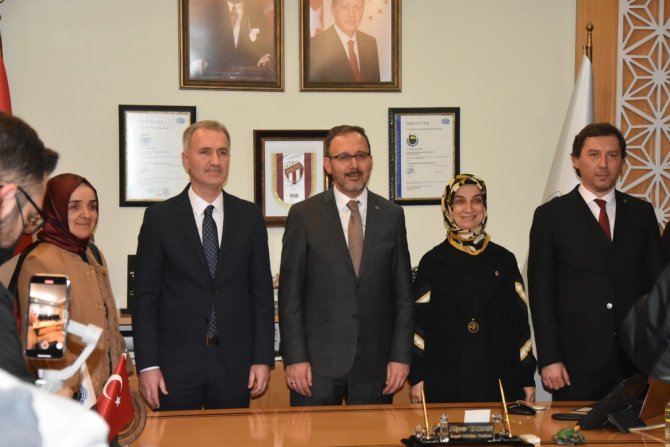 Gençlik Ve Spor Bakanı Dr. Mehmet Kasapoğlu Bursa’da