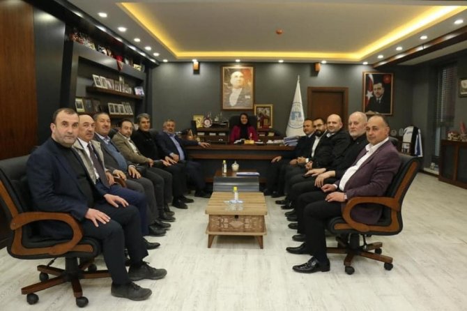 İ̇l Koordinatörü Karagöz, Başkan Tekin’i Ziyaret Etti