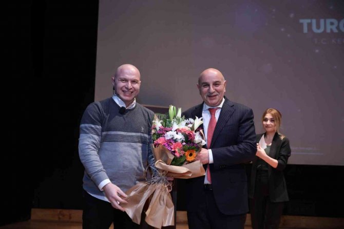 Keçiören Belediye Başkanı Altınok Motivasyon Seminerinde Gençlerle Buluştu