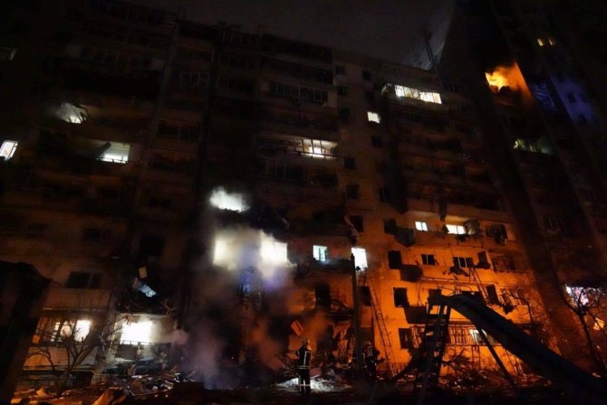 Kiev’de Bombardıman Tekrar Başladı