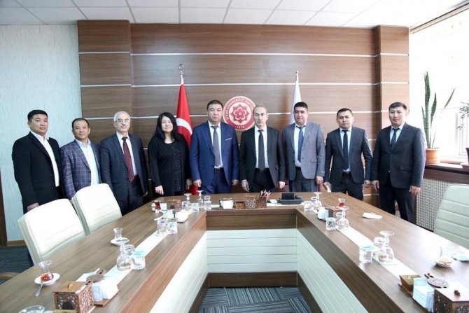 Kırgızistan Heyetinden Yıldız’a Ziyaret