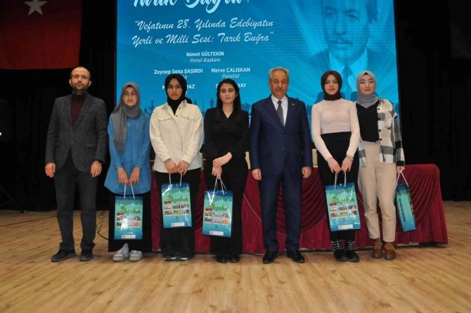 Yazar Tarık Buğra Memleketi Akşehir’de Anıldı