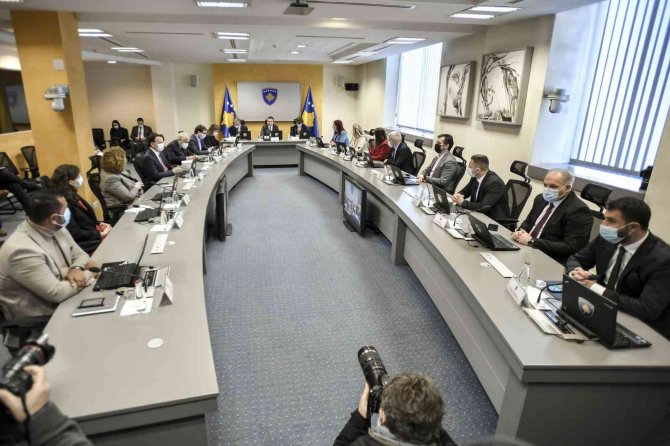 Kosova’dan Rusya’ya Yaptırım