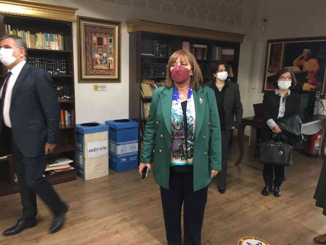 Öğretmenlik Yaptığı Okula 38 Yıl Sonra Genel Müdür Olarak Geldi