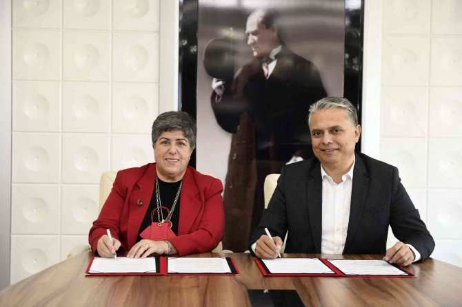 Başkan Uysal: “Kadınlarımızın Yanındayız”
