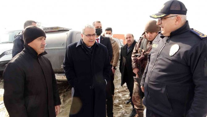 Muş Valisi Gündüzöz: “Kızımızı Bulana Kadar Çalışmalara Devam Edeceğiz”
