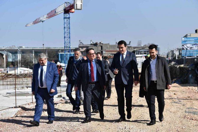 Bbp, Osmangazi Meydanı Şantiyesinde