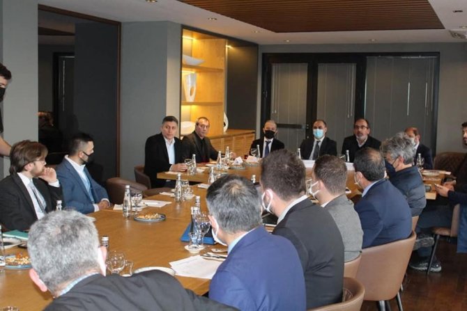 Düzce’de Sağlık Yatırımları Ve Çalışmaları Masaya Yatırıldı