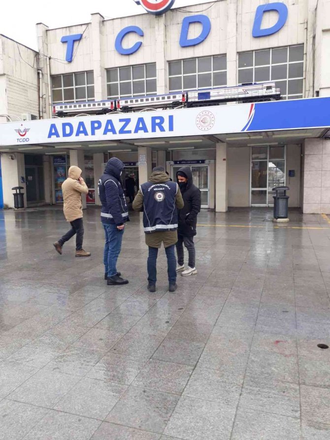 Ülkeye Kaçak Yollarla Girdiği Tespit Edilen 34 Kişi Yakalandı
