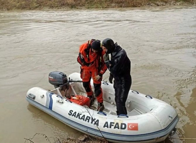 Sakarya Nehri’ne Atlamıştı Hala İz Yok