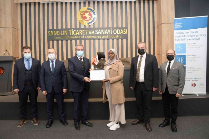 Yabancı Uyruklu Öğrencilere “Dış Ticaret Eğitimi” Sertifikası