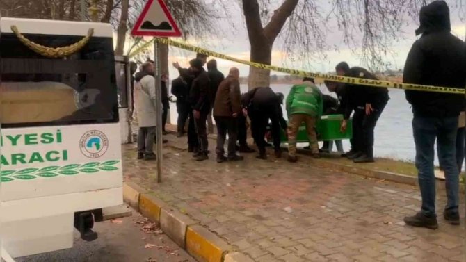 Fırat Nehri’nde Çocuk Cesedi Bulundu