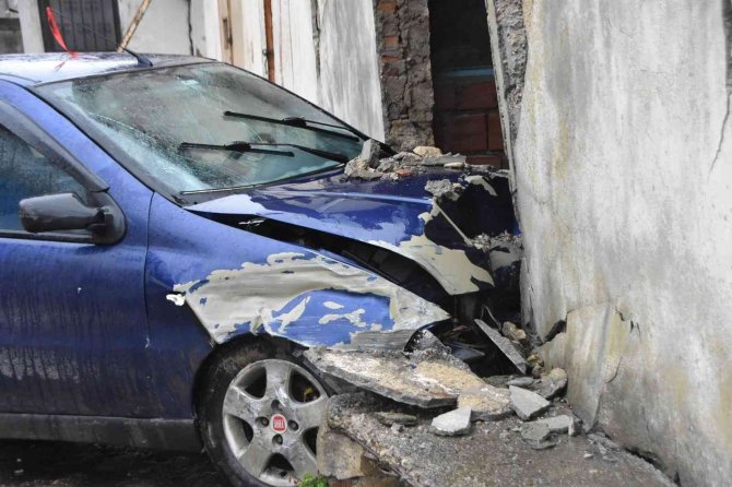 Sinop’ta Trafik Kazası: 4 Yaralı