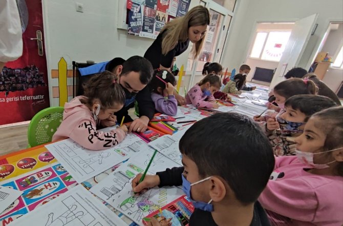 Cizre’de Minik Öğrencilere Polislik Mesleği Tanıtıldı