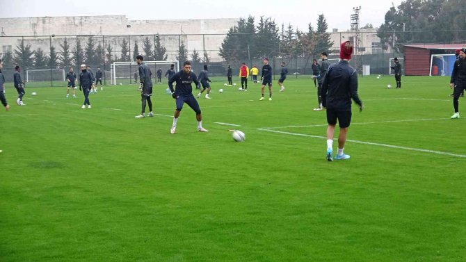 Ömer Erdoğan: "İ̇yi Futbolla Üç Puan Almak İstiyoruz"