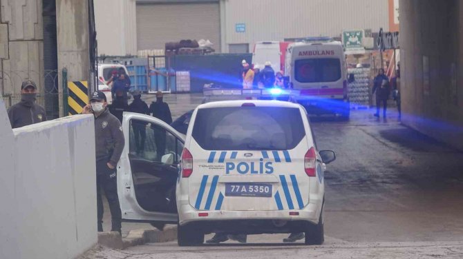 Odesa’da Vurulan Türk Gemisi Yalova’ya Ulaştı