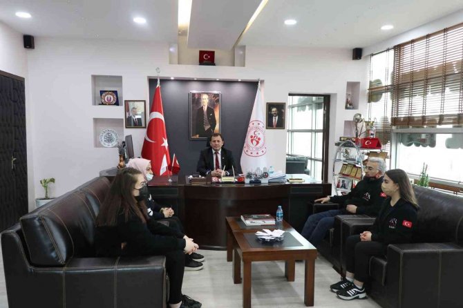 Bilek Güreşinde 3 Önemli Derece