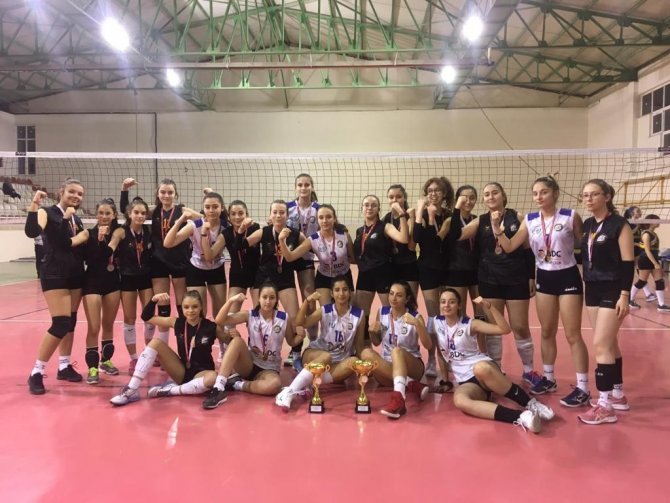 Voleybol Yıldız Kızlar İl Şampiyonu Belli Oldu