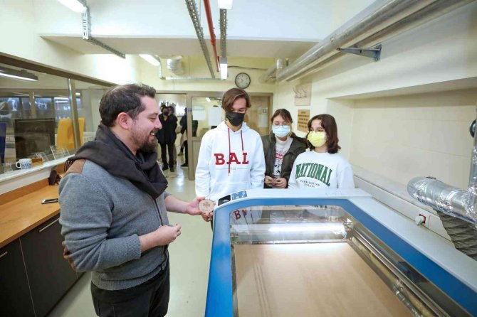 Bornova Anadolu Lisesi Öğrencileri Yütam’a Misafir Oldu