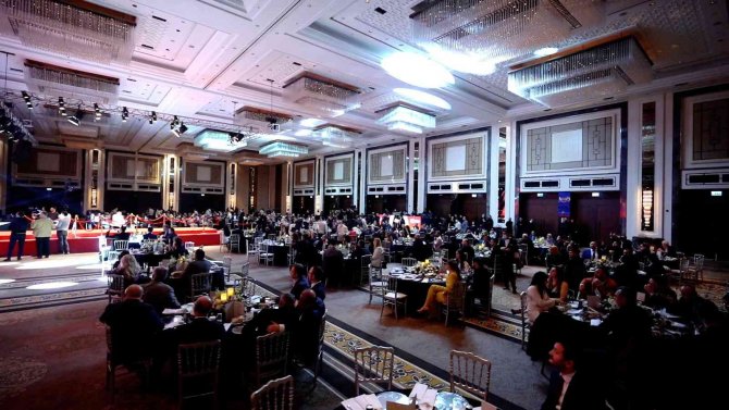 “Yılın Yenilikçi İ̇letişim Projesi” Ödülü Başakşehir’in