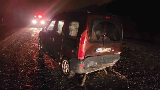 İ̇ki Araç Çarpıştı; Olayın Şokuyla 600 Metre Uzakta Bulundu