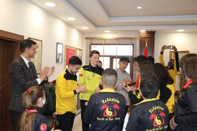 Çifteler Belediyesi Spor Kulübü Madalyalara Doymuyor