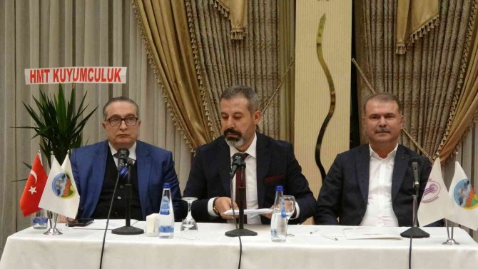 Di̇ko Başkanı Yüksel, Esnaflarla Değerlendirme Toplantısı İçin Bir Araya Geldi