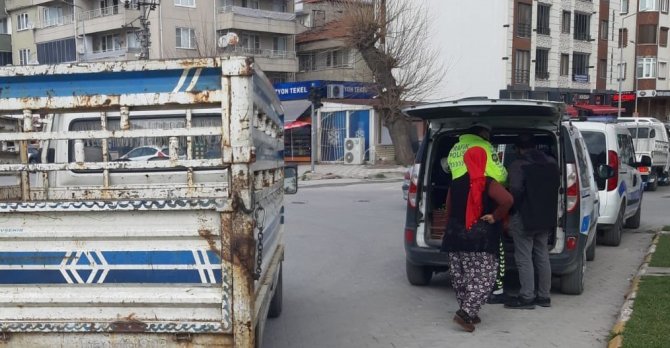 Edremit’te Polisin Şok Hurdacı Operasyonu
