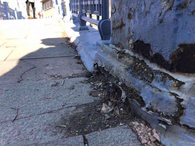 Eskişehir’de Köprüler Bakımsız Kaldı