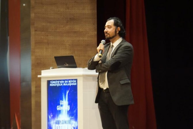Guhem Genel Müdürü Mirahmetoğlu, 5.uzay Günleri’nde Mühendis Adaylarıyla Buluştu