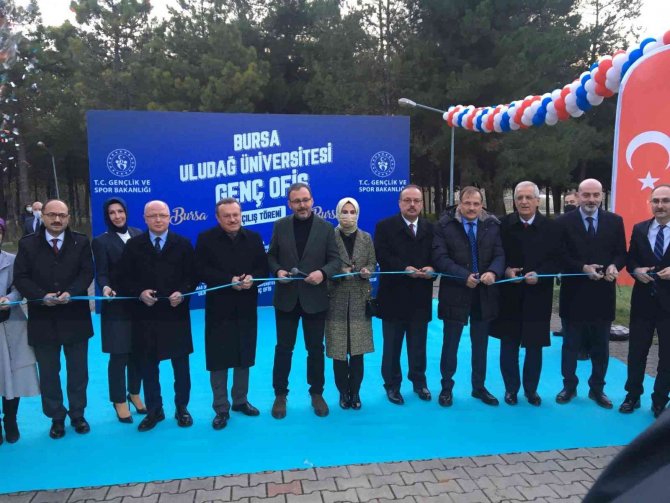 Gürsu Gençlik Merkezi İle Bursa Uludağ Üniversitesi Genç Ofisi Açıldı