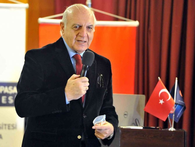 Prof. Dr. Mehmet Ünal: “Spor Yaralanmaları Kongresi’nde Bu Yıl Ayak, Ayak Bileğini İnceliyoruz”