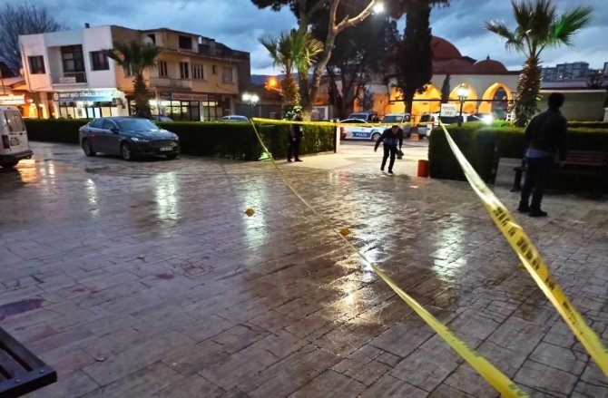 Menemen Belediyesindeki Bıçaklı Baskınla İlgili 2 Tutuklama