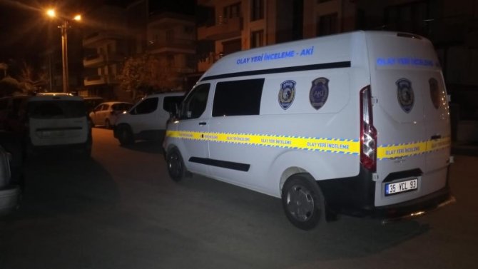 İ̇zmir’de Aldatıldığını Düşünerek Karısını Öldüren Zanlı Tutuklandı