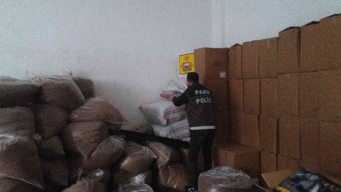 Kaçak Tütün Operasyonunda Yaklaşık 4 Ton Malzeme Ele Geçirildi
