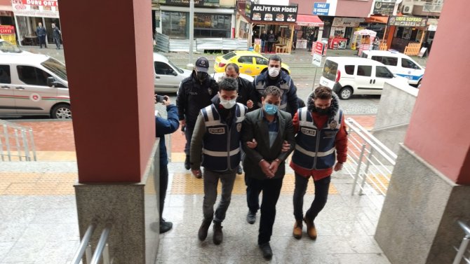 2 Aile Arasında Çıkan Kavgada 1 Kişi Öldürülmüştü, 4 Şüpheli Tutuklandı