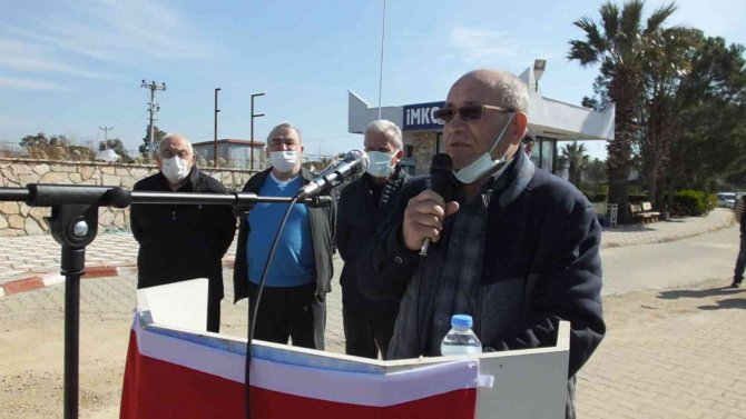 Balıkesir’de Elektrik Arızalarından Bıkan Site Sakinleri Eylem Yaptı Yol Kapattı