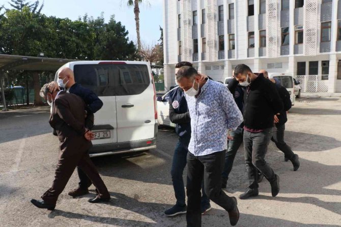 Tefecilikten Gözaltına Alınan 4 Kişi Adliyeye Sevk Edildi
