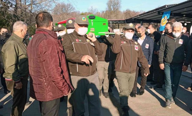 İ̇ş Kazasında Yaşamını Yitiren Ormancı Toprağa Verildi