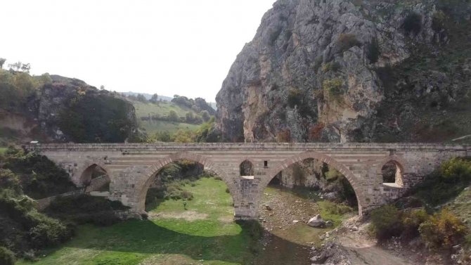 7 Asırlık Kurt Köprü Turizme Kazandırılacak