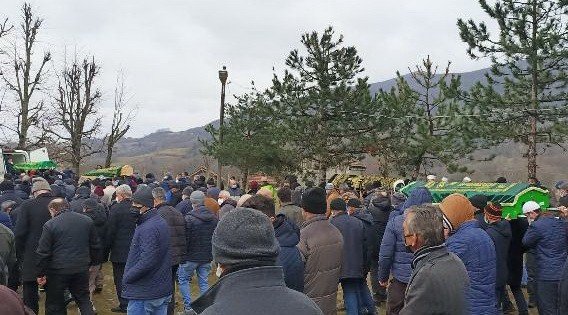 Sinop’taki Kazada Hayatını Kaybeden 4 Kişi Son Yolculuğuna Uğurlandı