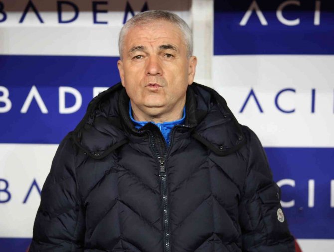 Spor Toto Süper Lig: Sivasspor: 1 - Beşiktaş: 2 (İ̇lk Yarı)
