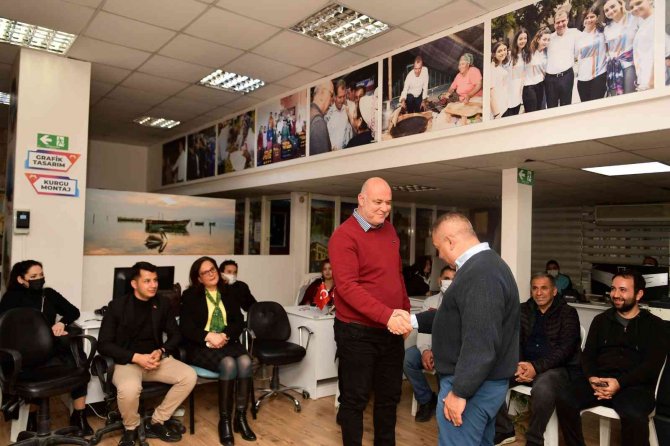 Beden Dili Uzmanı İ̇lhan Doğan’dan Büyükşehir Basın Yayın Ekibine Eğitim