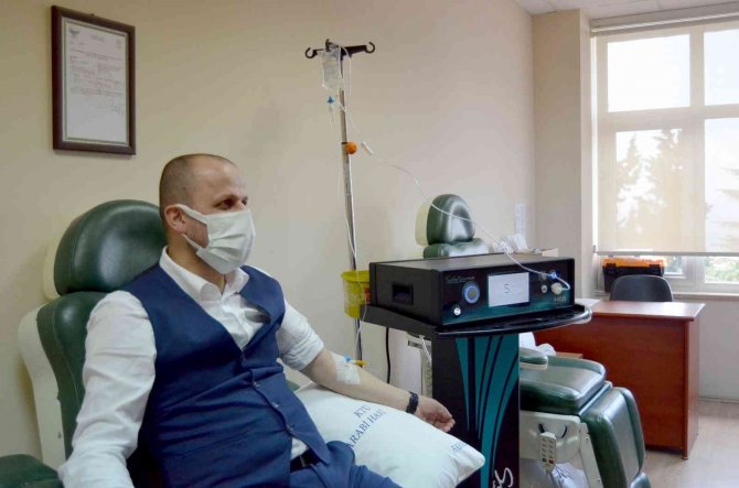 Covid-19 Hasarını Ozon Terapisi İle Atlattı